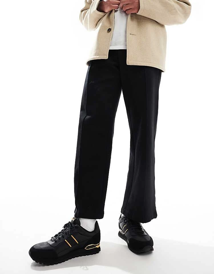 BOSS By Hugo Boss BOSS Parkour Runner Trainers In Black And Gold For Men 5 BOSS By Hugo Boss BOSS Parkour Runner Trainers In Black And Gold For Men - Image 5