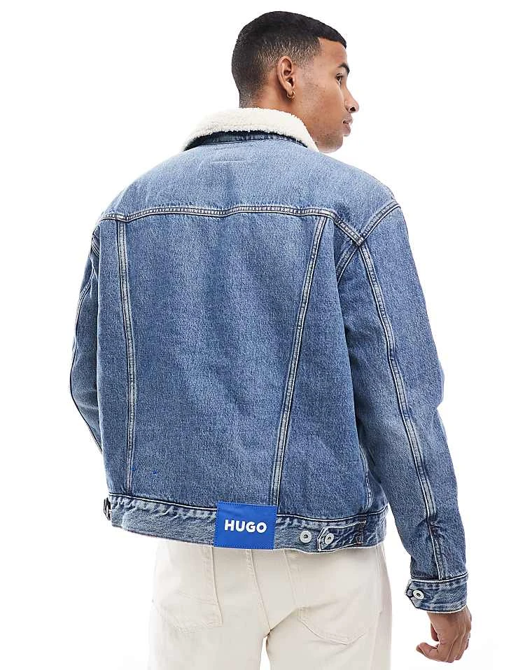 HUGO Blue Dex Denim Trucker Jacket In Midwash Blue With Sherpa Collar For Men 2 HUGO Blue Dex Denim Trucker Jacket In Midwash Blue With Sherpa Collar For Men - Image 2