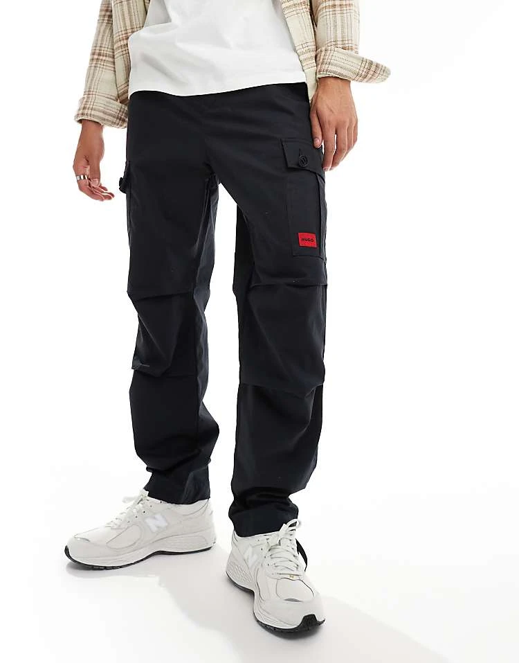 HUGO Red Garlo Cargo Trousers In Black For Men 1 HUGO Red Garlo Cargo Trousers In Black For Men