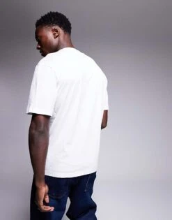 HUGO BLUE Nico Chest Logo T-shirt In White For Men -Hugoro Store 207343136 3