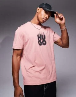 HUGO Red Delayer Chest Print T-shirt With Smoked Stacked Logo In Pink For Men Open Pink 9 HUGO Red Delayer Chest Print T-shirt With Smoked Stacked Logo In Pink For Men Open Pink -Hugoro Store 207343292 1 openpink 1