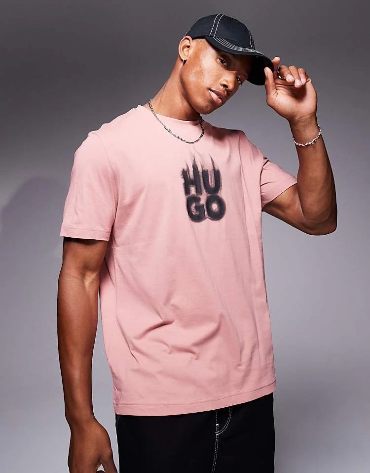HUGO Red Delayer Chest Print T-shirt With Smoked Stacked Logo In Pink For Men Open Pink 1 HUGO Red Delayer Chest Print T-shirt With Smoked Stacked Logo In Pink For Men Open Pink
