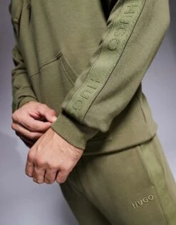 Hugo Red HUGO Bodywear Co-ord Tonal Logo Hoodie In Dark Green For Men Open Green 7 Hugo Red HUGO Bodywear Co-ord Tonal Logo Hoodie In Dark Green For Men Open Green -Hugoro Store 207350268 3